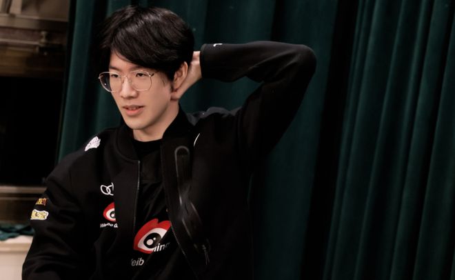 仅是在场上 仅是在场上